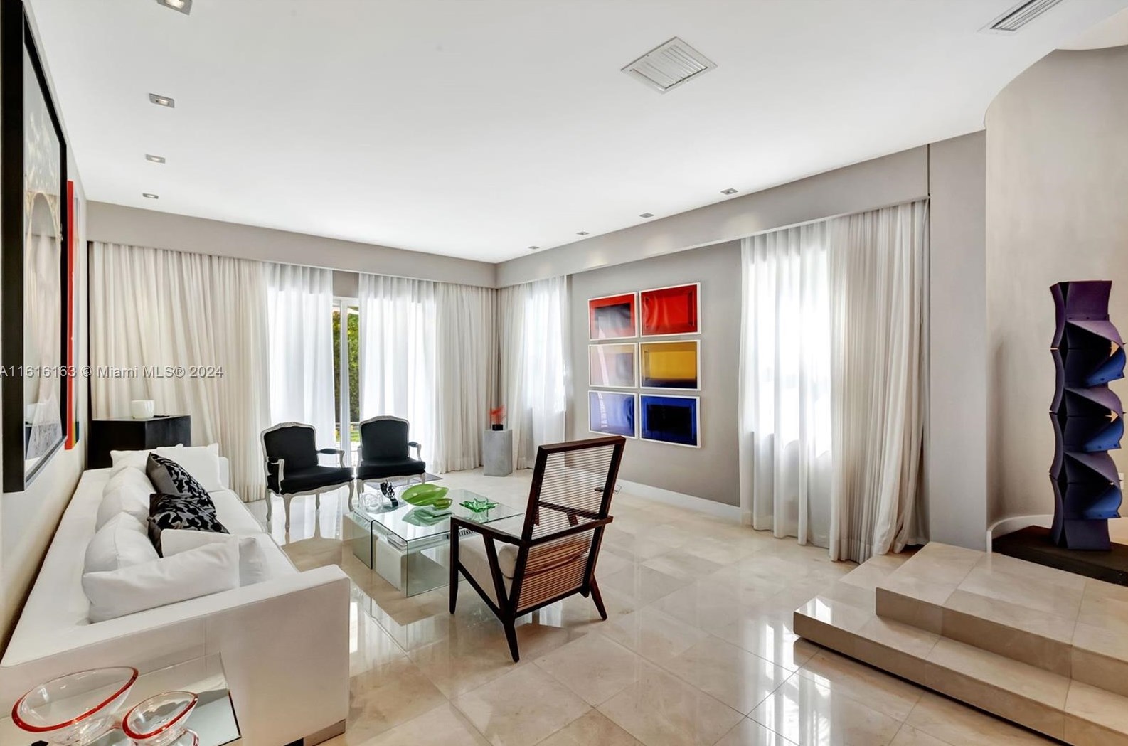 808 Spinnaker Dr, Hollywood FL 33019-5027 exterior