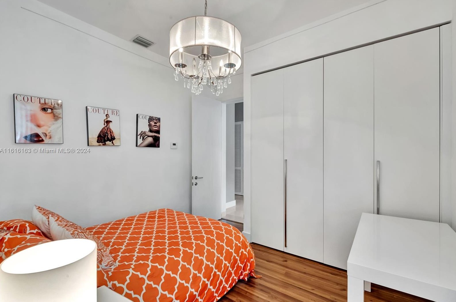 808 Spinnaker Dr, Hollywood FL 33019-5027 exterior