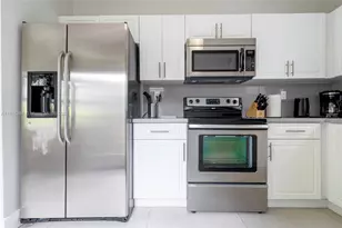 968 NE 80th St, Miami, FL 33138 - Photo 13