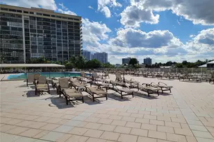 1980 S Ocean Dr, Hallandale Beach, FL 33009 - Photo 61