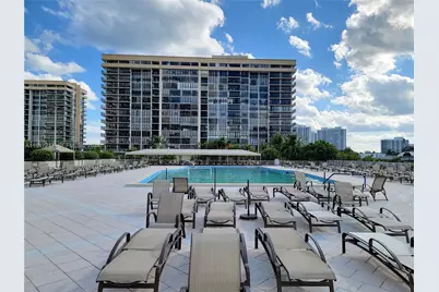 1980 S Ocean Dr #2C, Hallandale Beach, FL 33009 - Photo 47