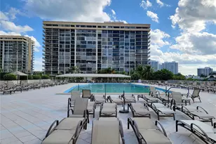 1980 S Ocean Dr, Hallandale Beach, FL 33009 - Photo 47