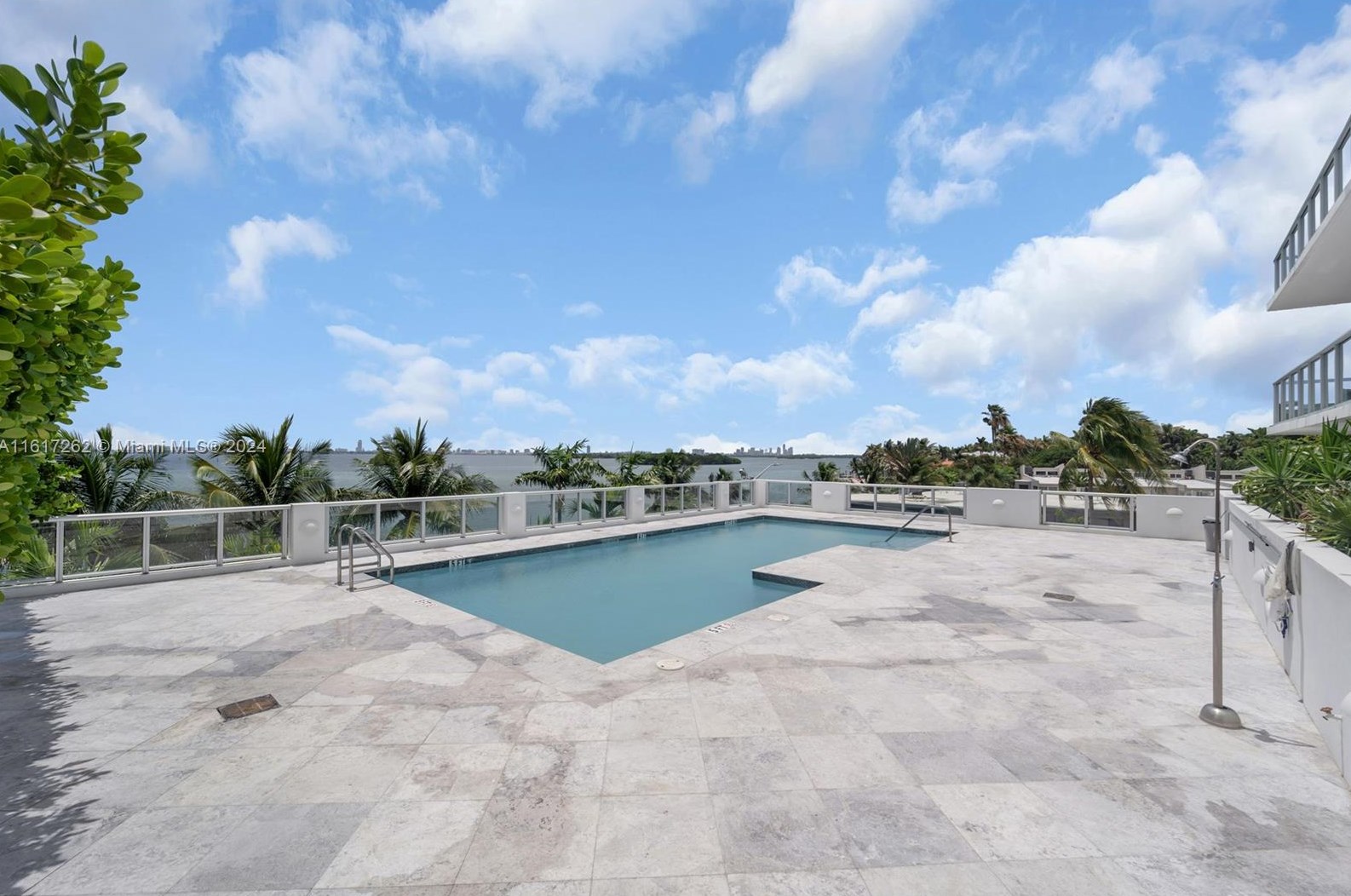 720 62nd St, Miami FL 33138-6332 exterior