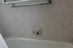 155 Suffolk D, Boca Raton, FL 33434 - Photo 19