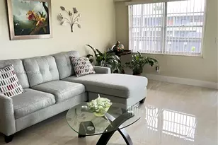 155 Suffolk D, Boca Raton, FL 33434 - Photo 5