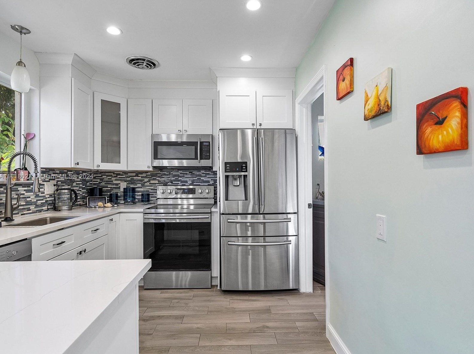 1426 Arthur St, Hollywood FL  33020-3743 exterior