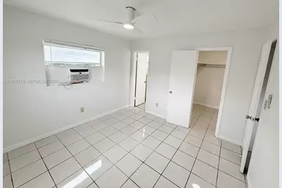 100 NE 78th St #7, Miami, FL 33138 - Photo 11