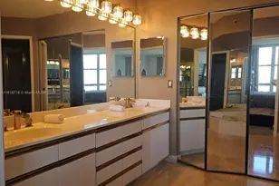 3600 Mystic Pointe Dr, Aventura, FL 33180 - Photo 5