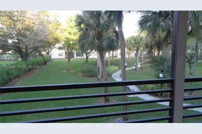 6085 N Sabal Palm Blvd #204, Tamarac, FL 33319 - Photo 7