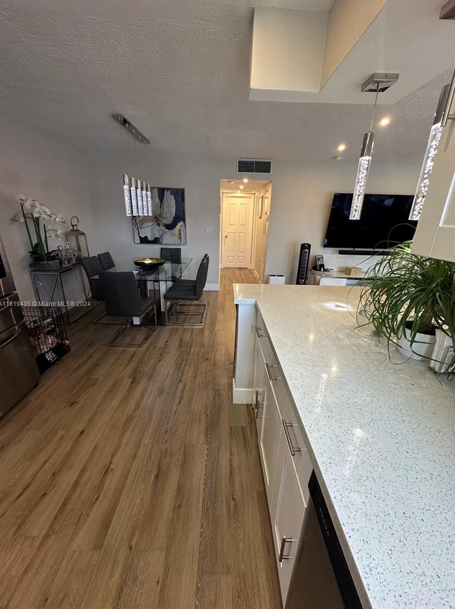 6791 Pershing St, Hollywood FL  33024-1833 exterior