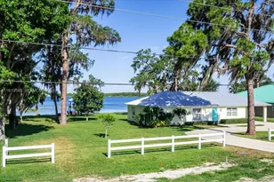 924 Lake Dr E, Lake Placid, FL 33852 - Photo 41
