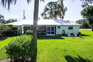 924 Lake Dr E, Lake Placid, FL 33852 - Photo 35