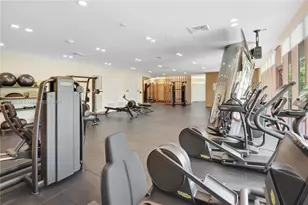 2678 Tigertail Ave, Miami, FL 33133 - Photo 25