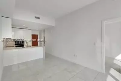 2678 Tigertail Av #515, Miami, FL 33133 - Photo 11