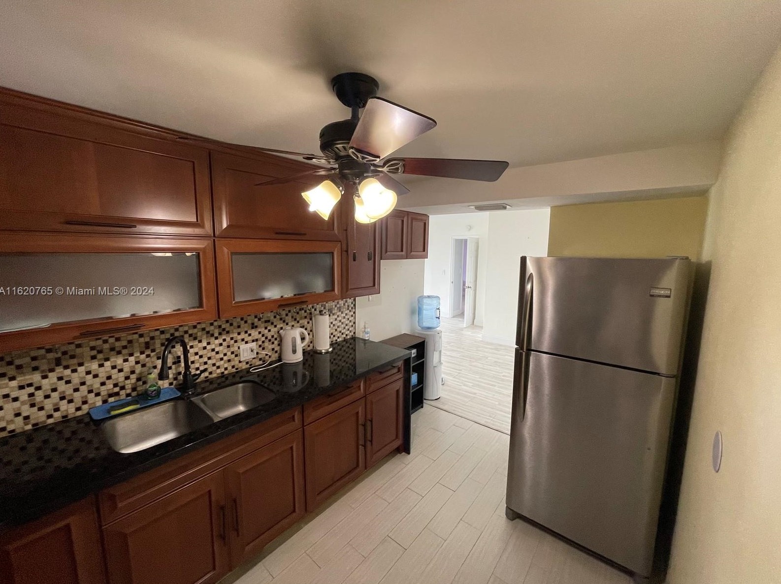 20379 Country Club Dr, Miami FL 33180-1627 exterior