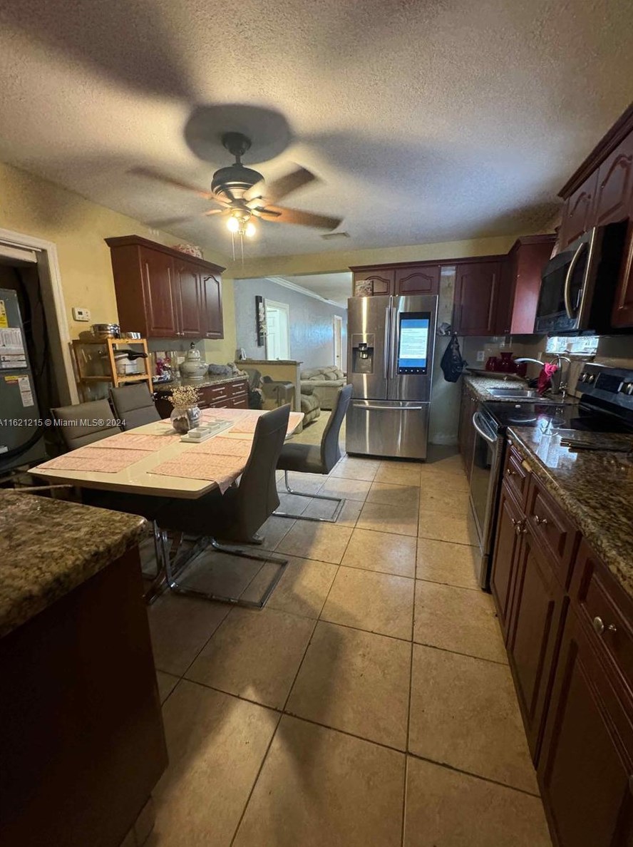 2235 35 St, Miami FL 33142-5351 exterior