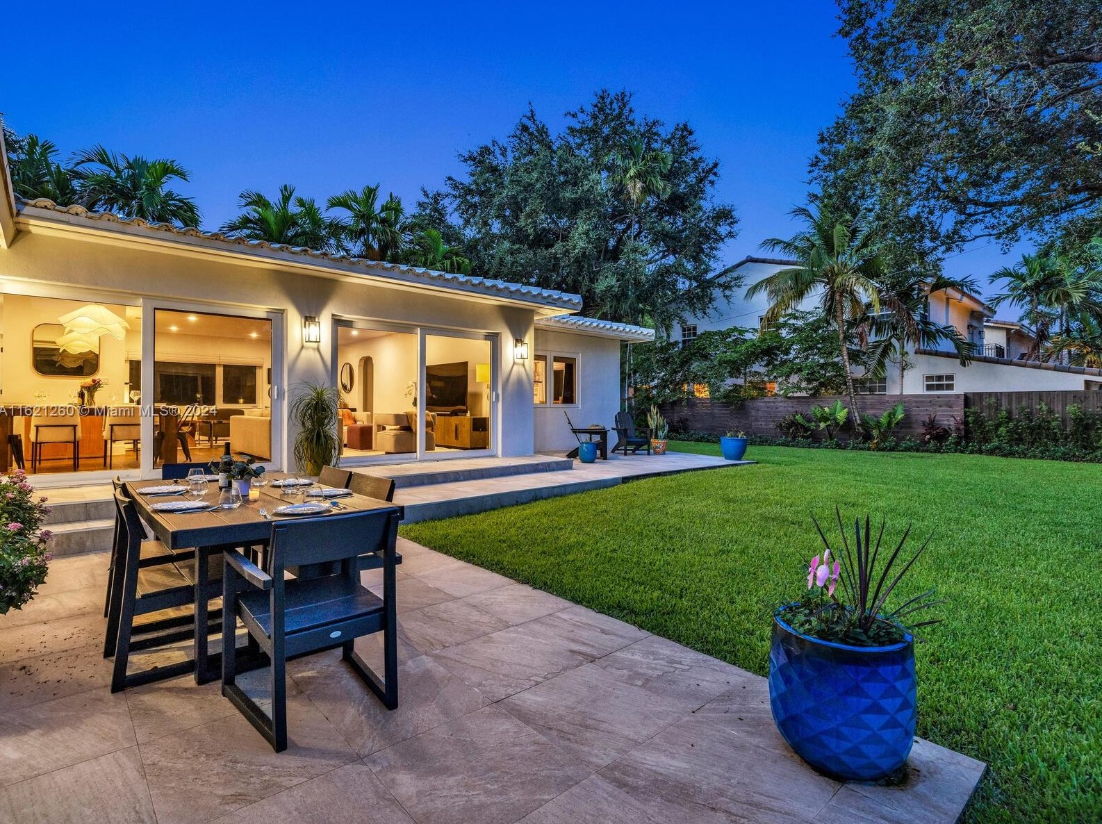 420 94 St, Miami FL 33138-2845 exterior