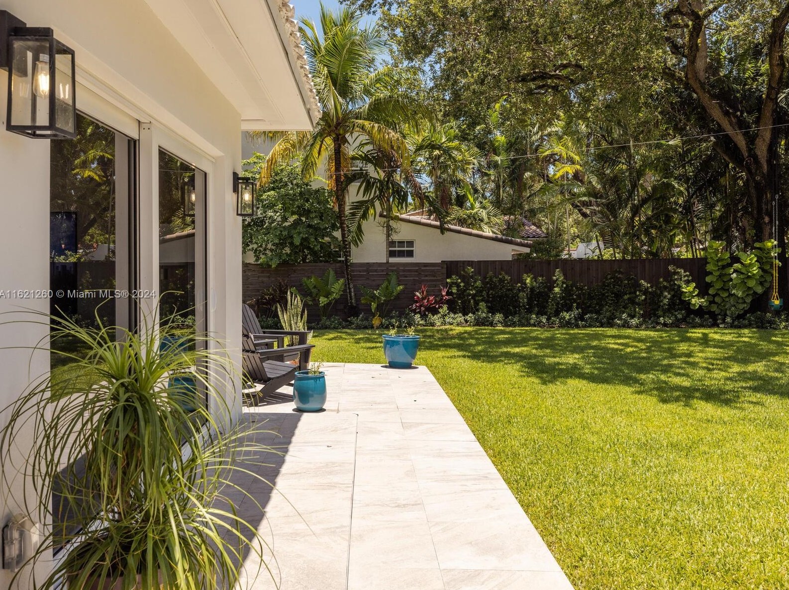 420 94 St, Miami FL 33138-2845 exterior