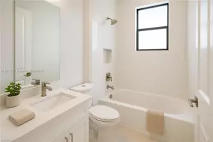 4518 6th Ave SE, Naples, FL 34117 - Photo 9