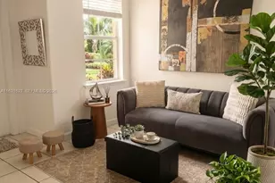 4866 NW 108th Psge, Doral, FL 33178 - Photo 3