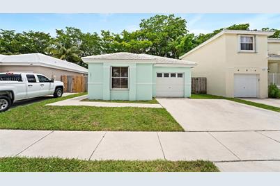 6550 Fern St, Margate, FL 33063 - Photo 1