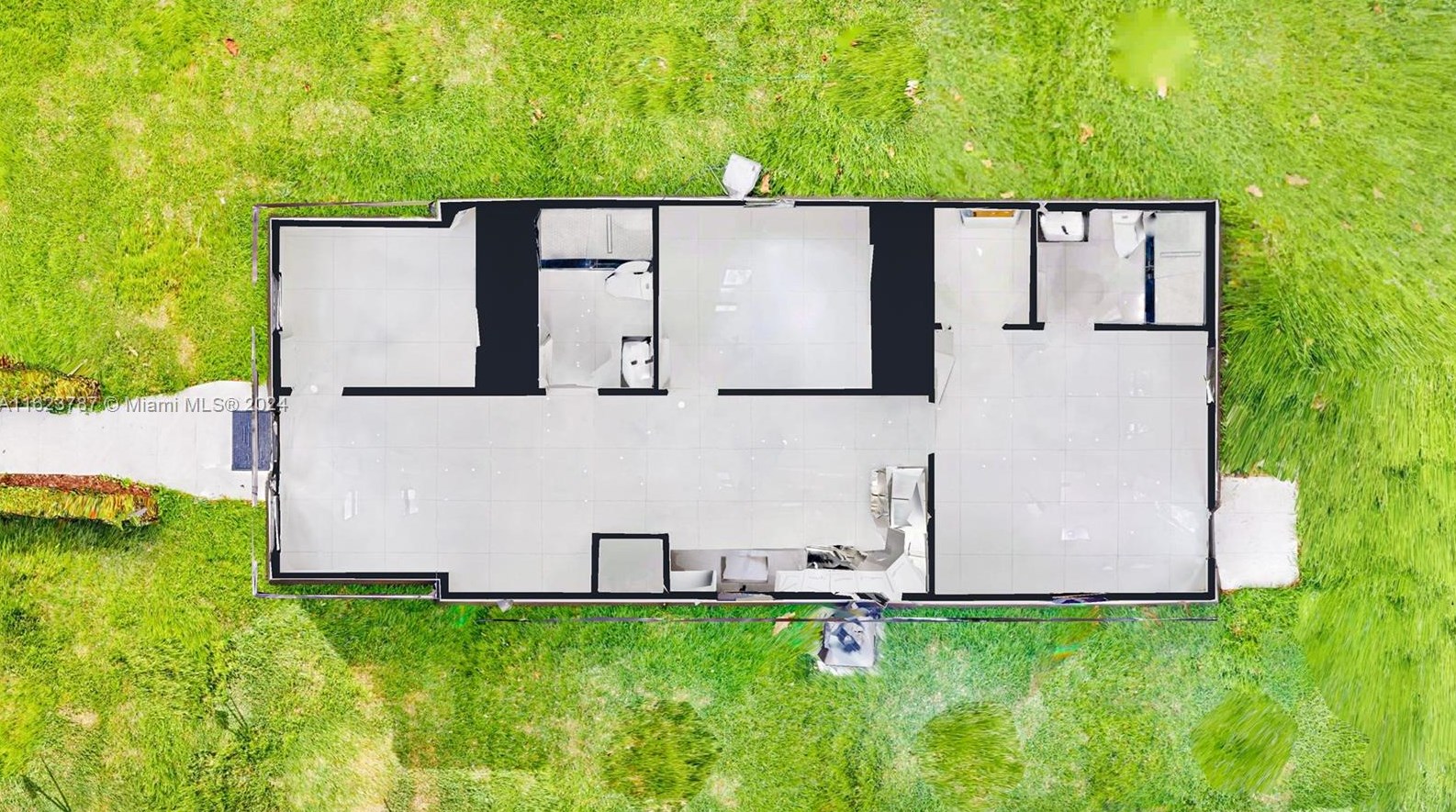 2013 153rd St, Miami FL  33054-2810 exterior