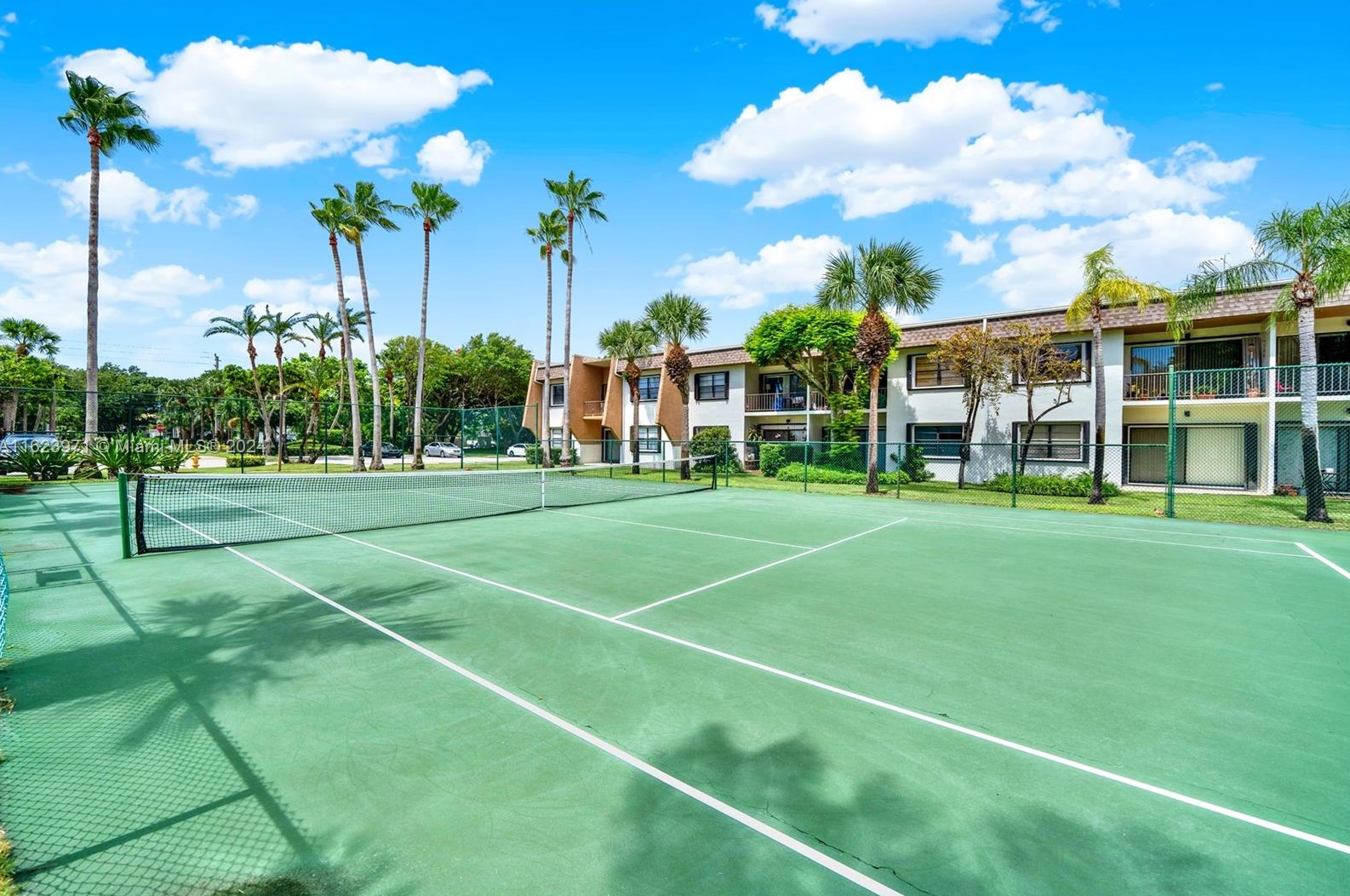 8267 128th St, Miami FL 33156-5928 exterior