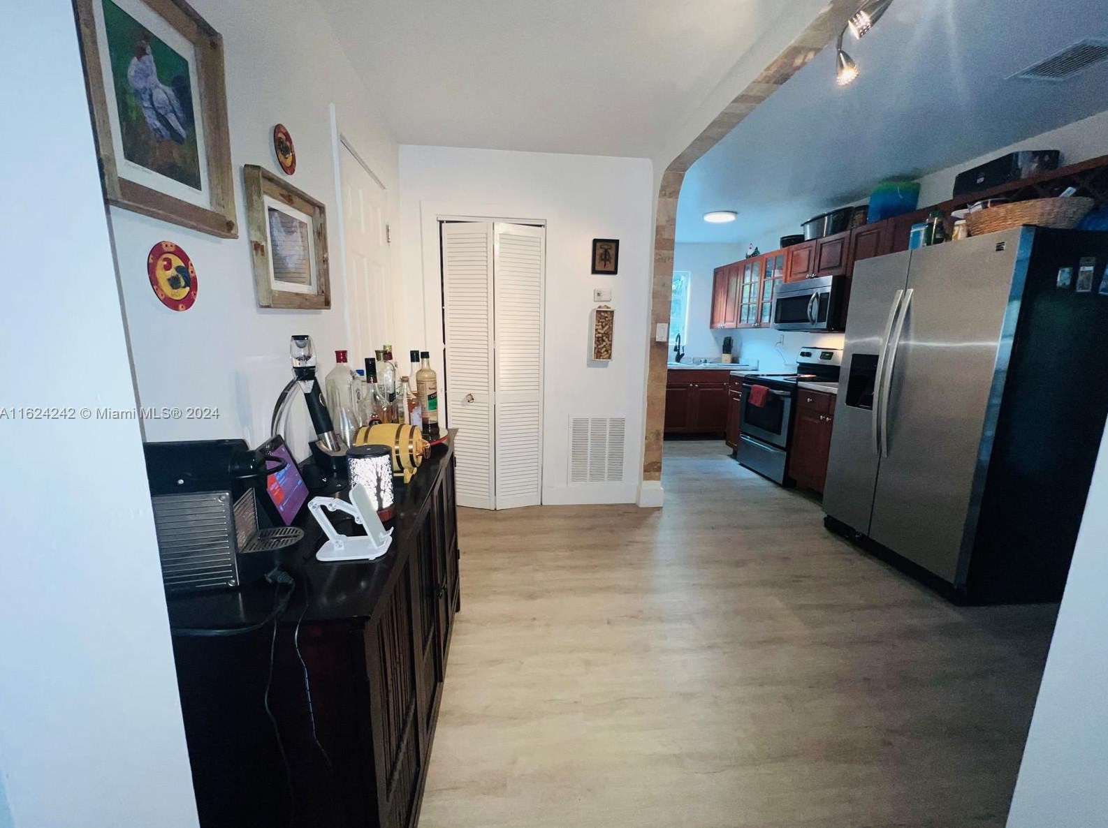 3044 15 St, Miami FL 33125-1924 exterior