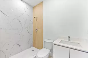 854 SW 1st St, Florida City, FL 33034 - Photo 17