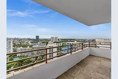 2500 Parkview Dr #2415, Hallandale Beach, FL 33009 - Photo 19