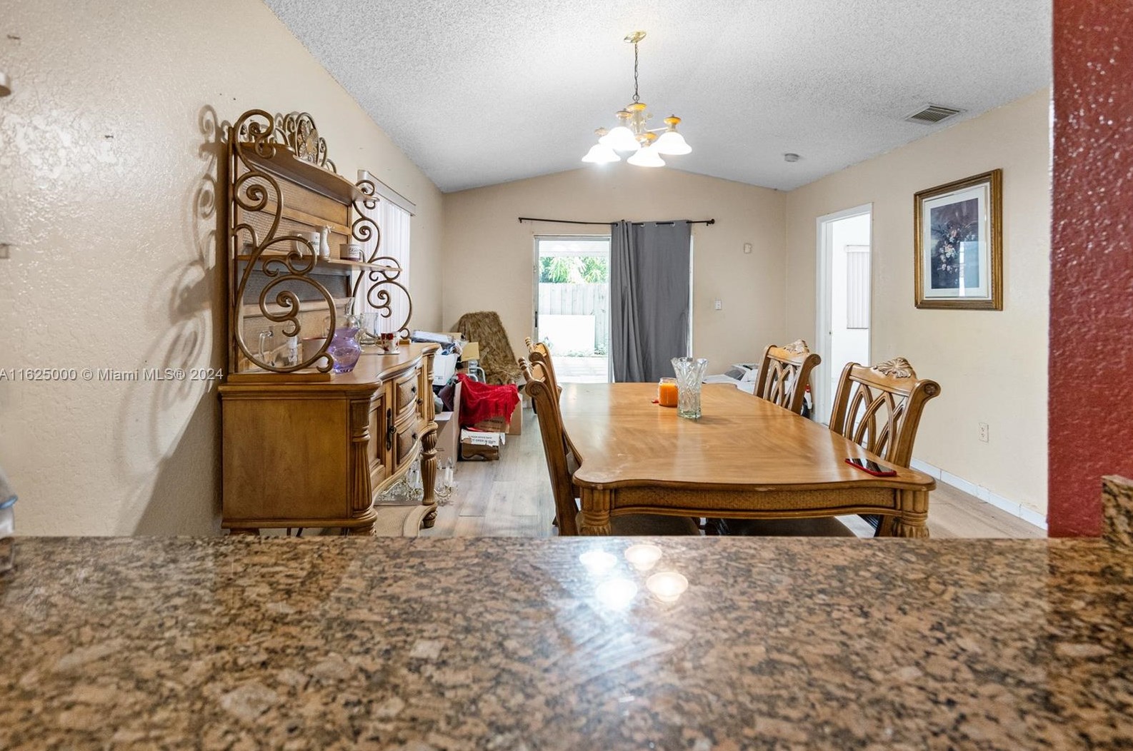 3583 72nd St, Hialeah FL  33018-1711 exterior