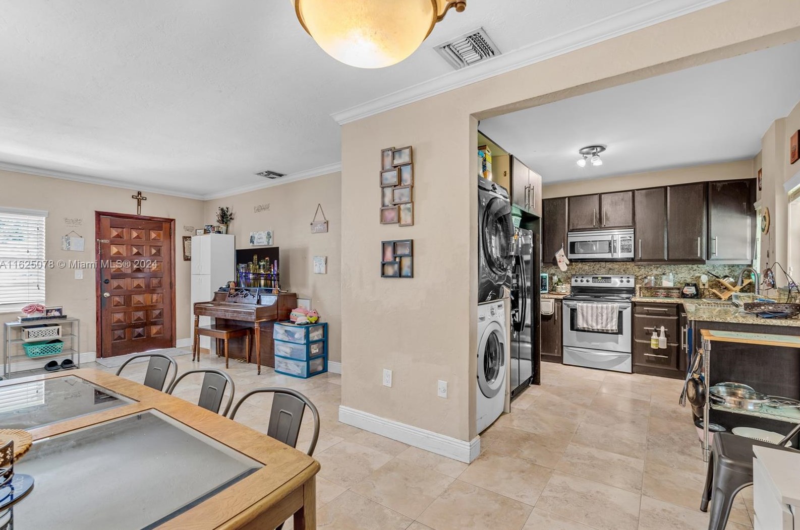 7370 33 St, Miami FL  33155-3603 exterior