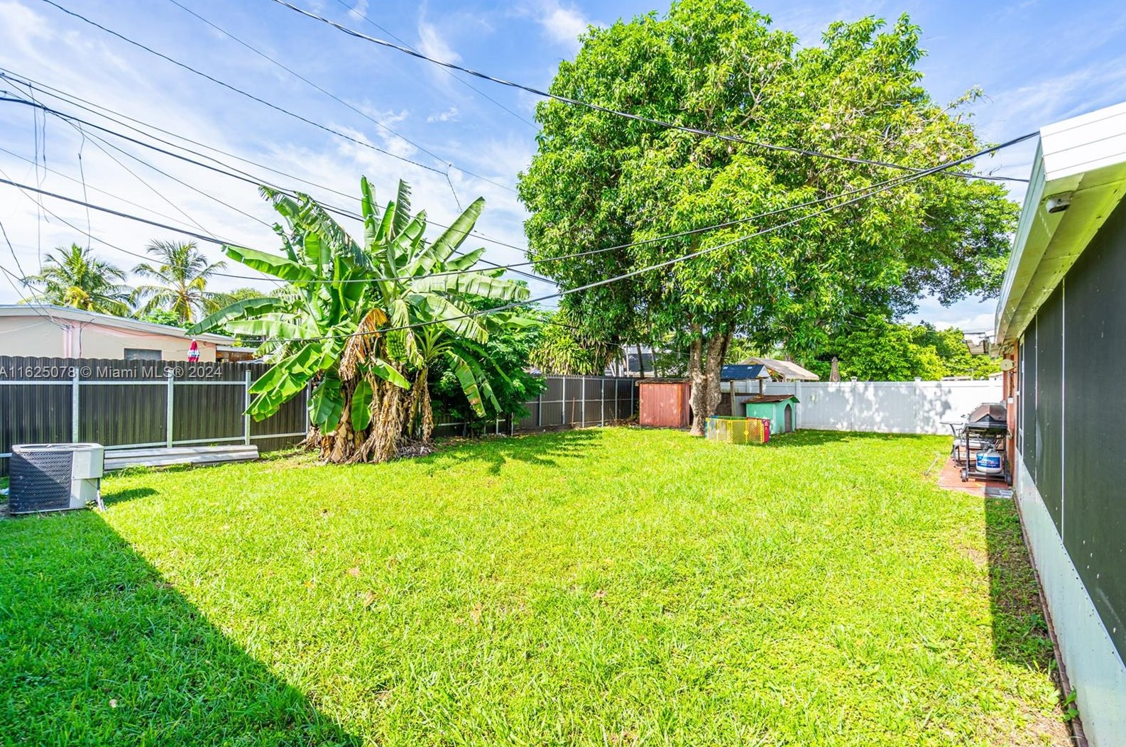 7370 33 St, Miami FL  33155-3603 exterior