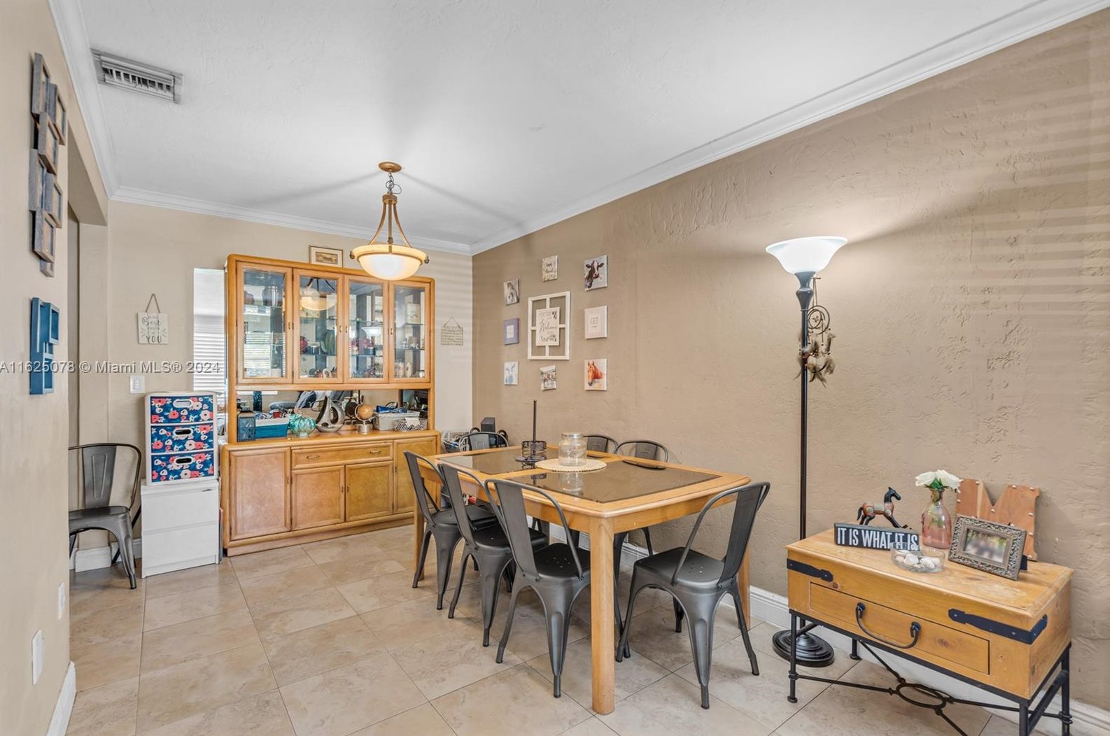 7370 33 St, Miami FL  33155-3603 exterior