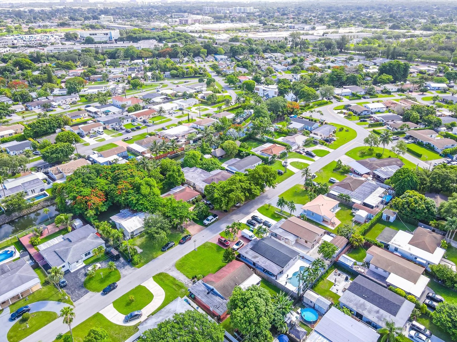 7370 33 St, Miami FL  33155-3603 exterior