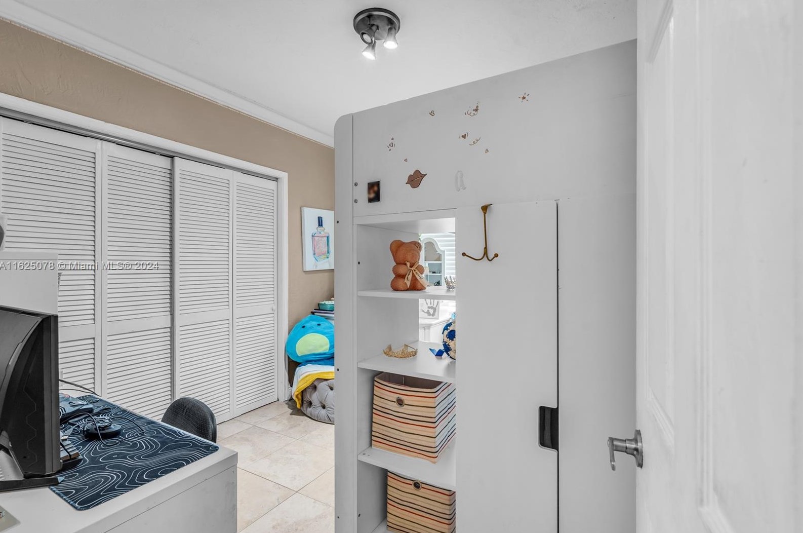 7370 33 St, Miami FL  33155-3603 exterior