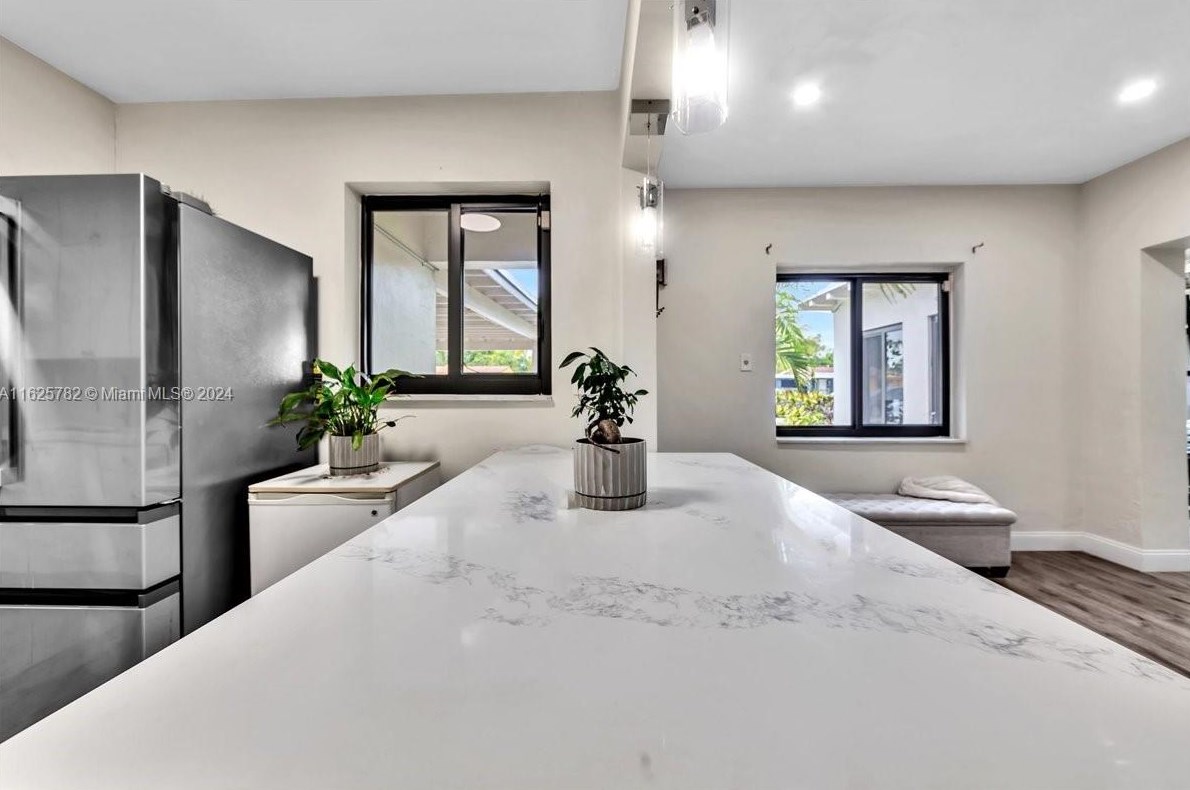 130 127th St, Miami FL 33161-5177 exterior