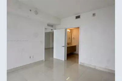 600 NE 27th St #2302, Miami, FL 33137 - Photo 15
