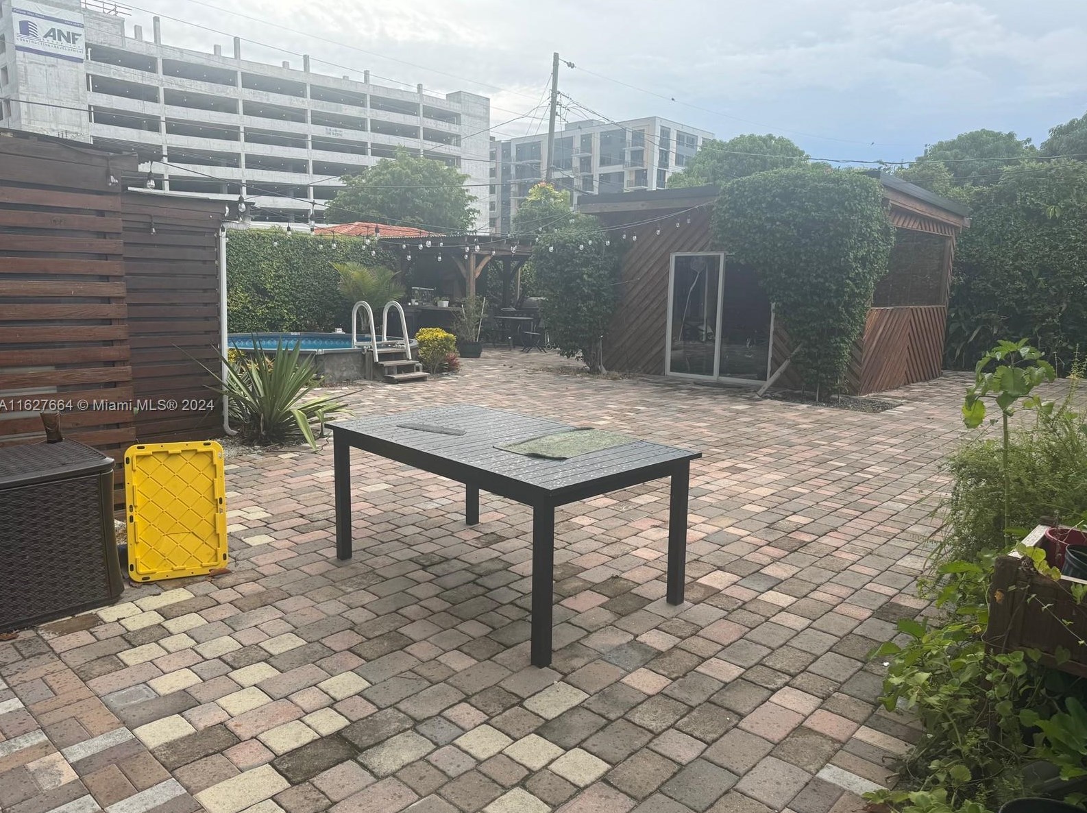 3718 12th St, Miami FL  33174-2710 exterior