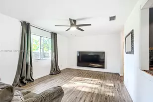 3729 SW 15th St, Gainesville, FL 32608 - Photo 23