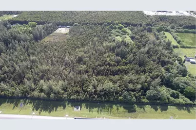 118Xx NW 56 St NW 56, Doral, FL 33178 - Photo 3