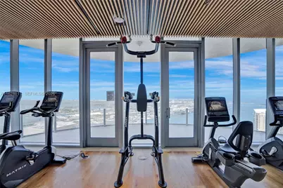 300 Biscayne Blvd Way #1607, Miami, FL 33131 - Photo 31