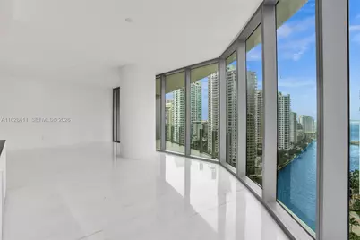 300 Biscayne Blvd Way #1607, Miami, FL 33131 - Photo 7
