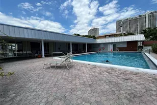 3600 NE 170th St, North Miami Beach, FL 33160 - Photo 23