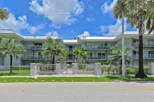 7403 SW 82nd St, Miami, FL 33143 - Photo 43