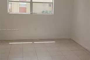 3610 NW 21st St, Lauderdale Lakes, FL 33311 - Photo 7