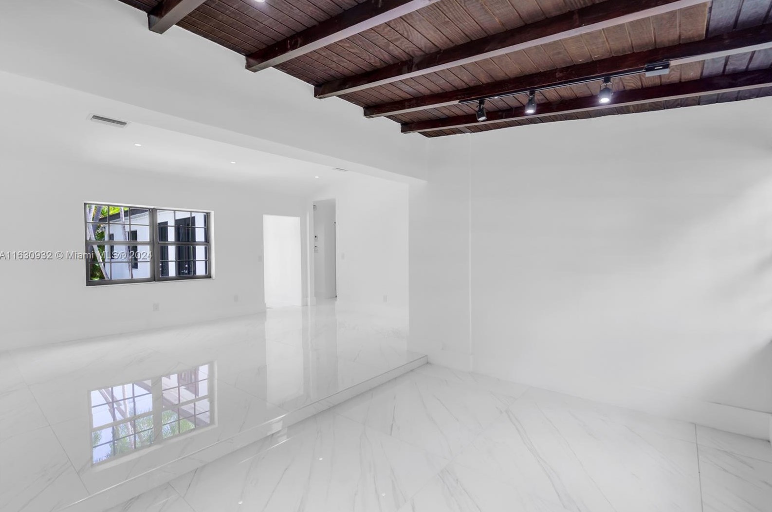 765 96 St, Miami FL 33138-2520 exterior