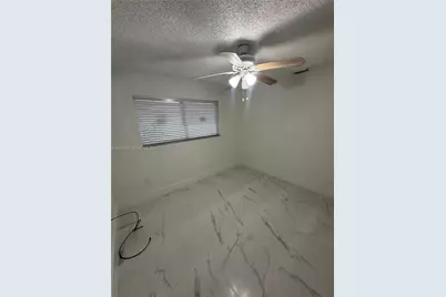 324 E 34th St, Hialeah, FL 33013 - Photo 27