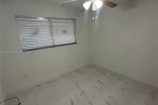 324 E 34th St, Hialeah, FL 33013 - Photo 27