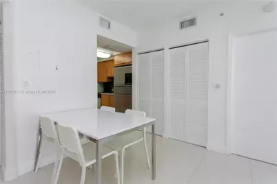 6365 Collins Ave #806, Miami Beach, FL 33141 - Photo 17